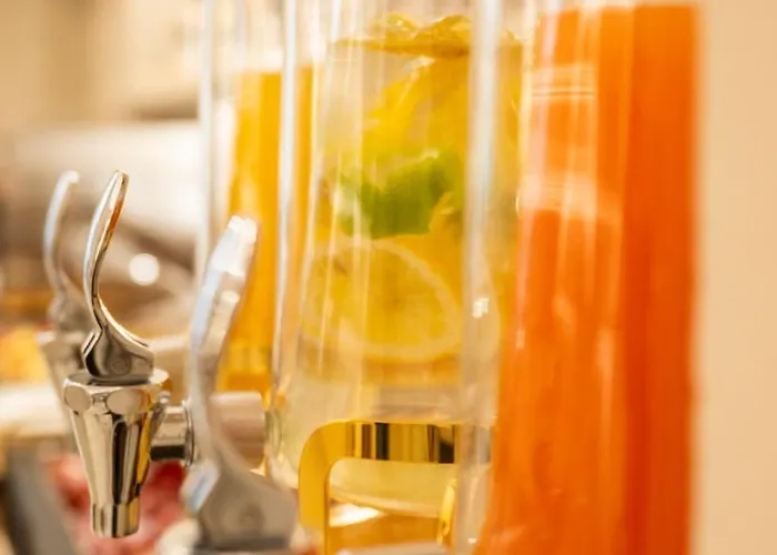 Hotel Residenza D'epoca Luca Pacioli 4*