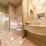 Hotel Residenza D'epoca Luca Pacioli 4*