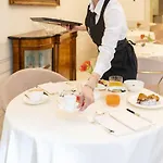 Residenza D'epoca Luca Pacioli 4*