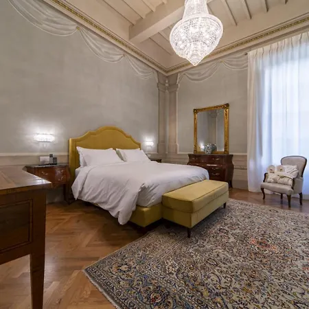 Residenza D'epoca Luca Pacioli Hotel 4*